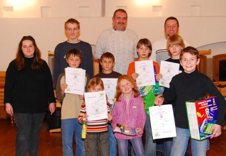 Stadtmeisterschaft im Papierfliegerfliegen 2007